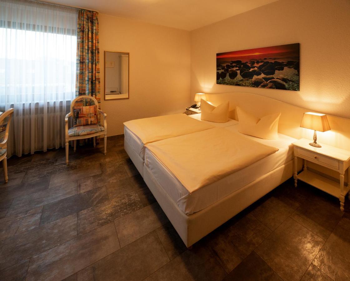 Hotel Garni Regent Euskirchen Exterior foto
